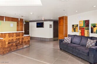 29 Montelago Blvd, Unit 541 in Henderson, NV - Building Photo - Building Photo