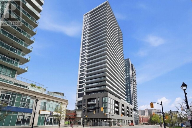 property at 2075 Lakeshore Rd.