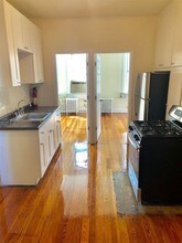 617 Monroe St in Hoboken, NJ - Building Photo - Building Photo