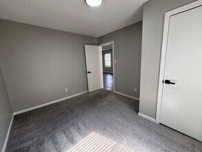 Welcome to 1700 Crrning Ave! in Memphis, TN - Building Photo - Building Photo