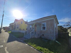 2200 Union St in Eureka, CA - Building Photo