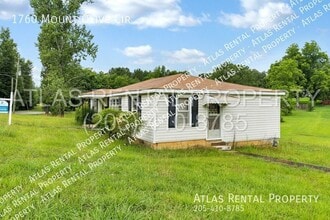 1760 Mt Olive Cir in Talladega, AL - Building Photo - Building Photo