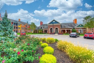 The Domain at Bennett Farms in Zionsville, IN - Foto de edificio - Building Photo