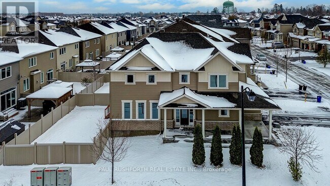 115 Discovery Cres in Ottawa, ON - Building Photo - Building Photo