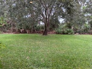 6211 Arlington Way in Fort Pierce, FL - Building Photo - Building Photo