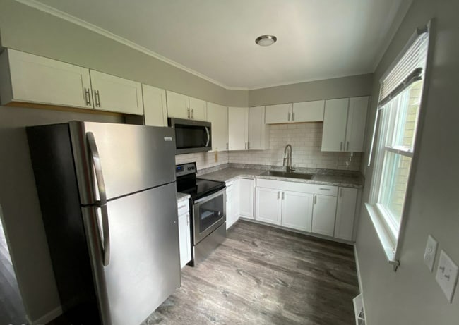 property at 121 E 35th St