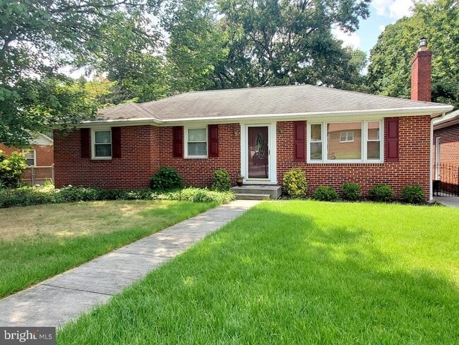 property at 7410 Mulberry Rd