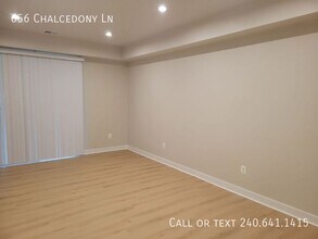 656 Chalcedony Ln in Glen Burnie, MD - Building Photo - Building Photo