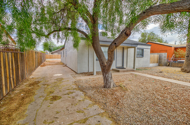 1130 E 6th St in Casa Grande, AZ - Building Photo - Building Photo