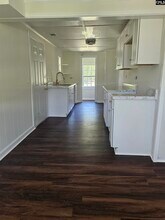 808 Peachtree Rock Rd in Lexington, SC - Foto de edificio - Building Photo