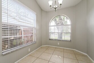 13656 Laraway Dr in Riverview, FL - Building Photo - Building Photo