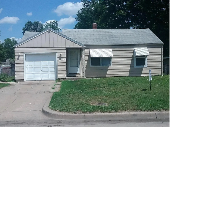 2432 S Mead St in Wichita, KS - Building Photo