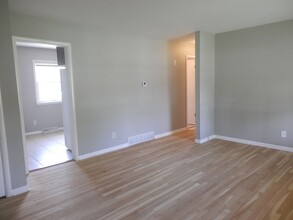 2708-2710-2710 Braemore Rd in Columbia, MO - Foto de edificio - Building Photo