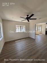 1028 E 10th St in Long Beach, CA - Building Photo - Building Photo