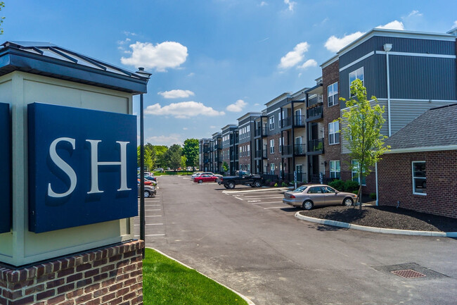 Stafford House in Columbus, OH - Building Photo - Building Photo