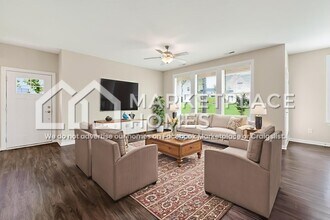 1129 Alston Rdg Ct in Cary, NC - Building Photo - Building Photo