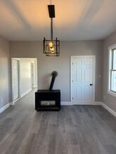 314 Dartmouth St, Unit 2 in New Bedford, MA - Foto de edificio - Building Photo