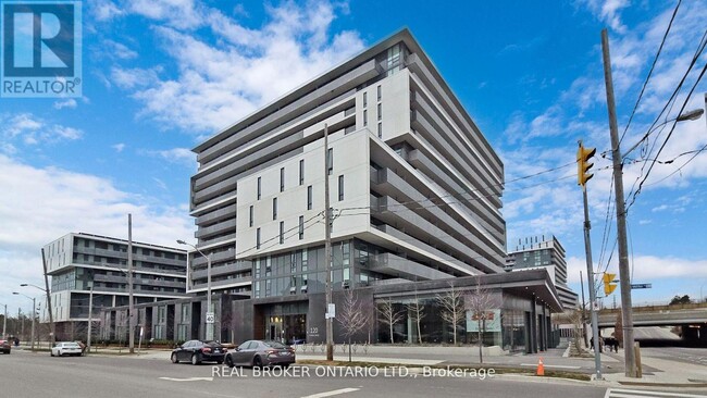 120-1120 Varna Dr