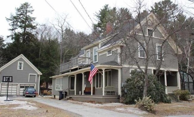 property at 32 Woodland St
