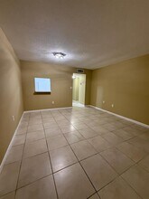 4334 NW 9th Ave in Deerfield Beach, FL - Building Photo - Building Photo