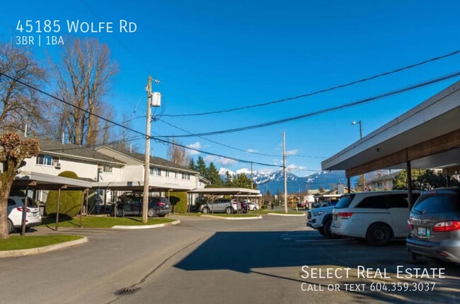 45185 Wolfe Rd in Chilliwack, BC - Building Photo - Building Photo