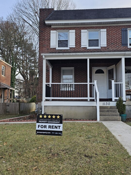 1130 Jamaica Rd in Lancaster, PA - Building Photo