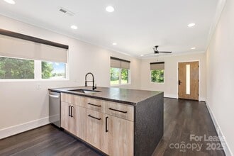 1928 W Trade St in Charlotte, NC - Building Photo - Building Photo