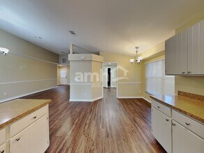 6109 Cacao Dr in Apollo Beach, FL - Building Photo - Building Photo