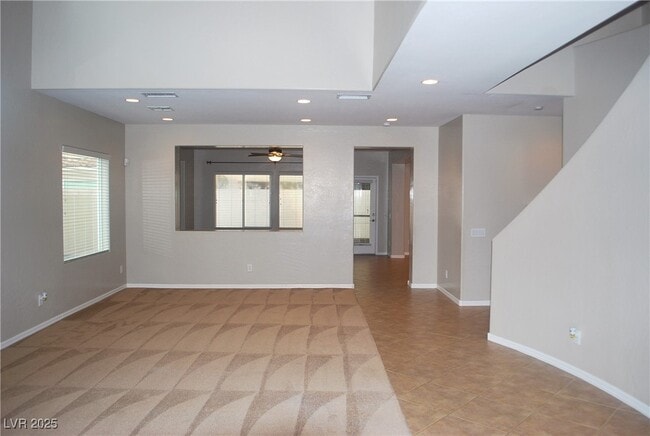 property at 6809 Palmetto Pines Ct