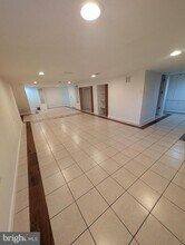 9000 Colesville Rd in Silver Spring, MD - Building Photo - Building Photo