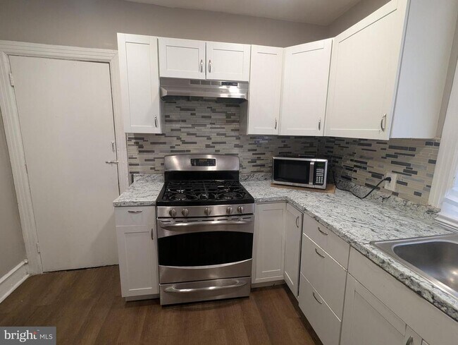 2747 N Judson St in Philadelphia, PA - Building Photo - Building Photo