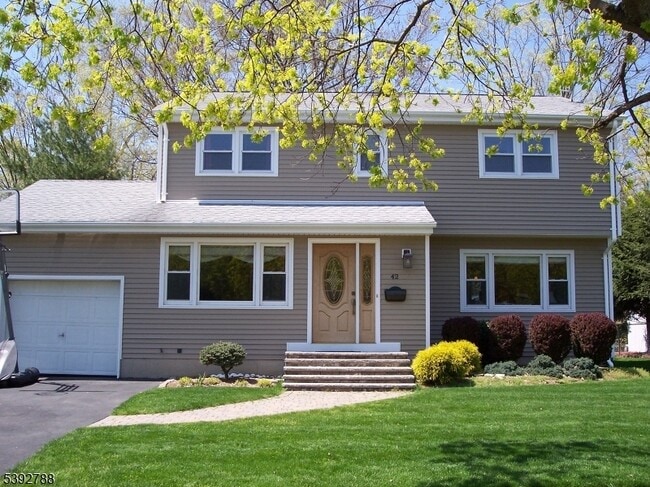 42 Willow Way