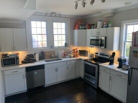 1475 Skippack Barn in Blue Bell, PA - Building Photo