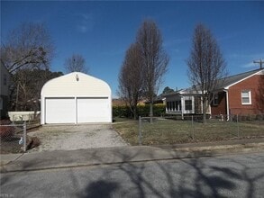 411 Big Bethel Rd in Hampton, VA - Building Photo - Building Photo