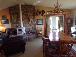 17226 Woodgate Rd in Montrose, CO - Building Photo - Building Photo