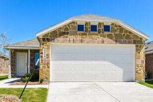 1718 Crossbill St in Forney, TX - Building Photo