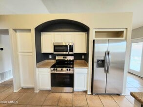 2545 E Granite View Dr in Phoenix, AZ - Building Photo - Building Photo