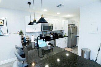 905 Southridge Rd in Delray Beach, FL - Building Photo - Building Photo