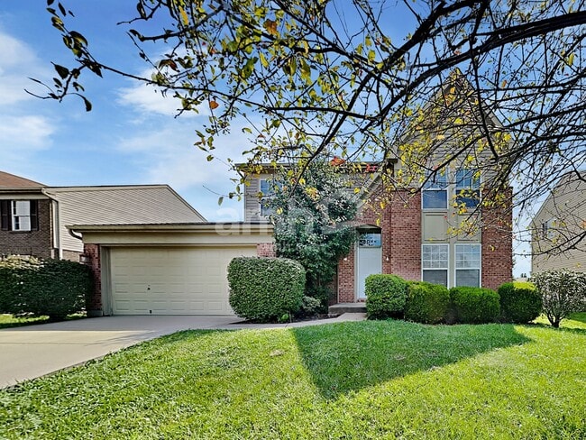 property at 6694 Waverly Park