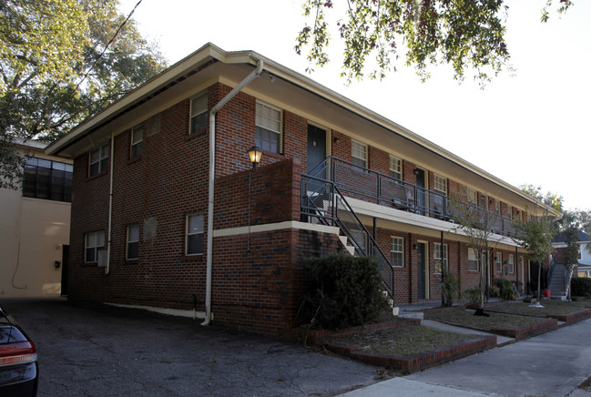 Larue Apartments in Jacksonville, FL - Building Photo - Building Photo