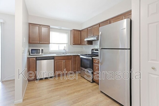 2304 Ringling Blvd in Sarasota, FL - Building Photo - Building Photo