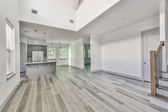 18 Jarvis Row Cir in The Woodlands, TX - Building Photo - Building Photo