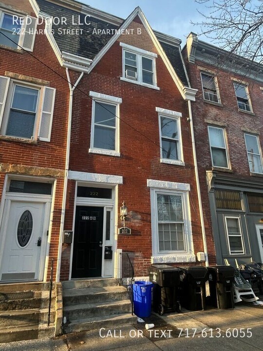 222 Harris St in Harrisburg, PA - Building Photo