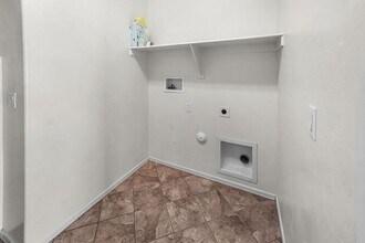 10525 E Native Rose Trail in Tucson, AZ - Building Photo - Building Photo