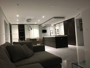 177 Ocean Ln Dr in Key Biscayne, FL - Building Photo - Building Photo