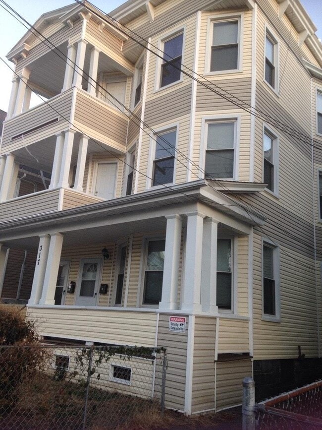 property at 315 Maplewood Ave