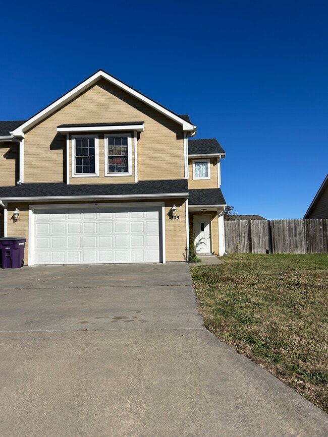 property at 509 Brookmont Dr