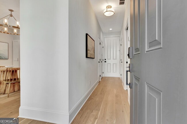 11 Bourbon St in Senoia, GA - Building Photo - Building Photo