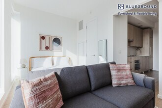 545 Vanderbilt Ave in Brooklyn, NY - Building Photo - Building Photo