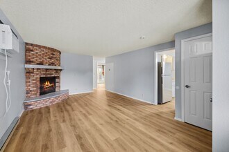 5931 N Garrett St in Garden City, ID - Building Photo - Building Photo